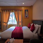 Hotel Village Inn Naran