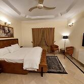 Subhan Palace Near Millennium Mall