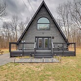 Hot Tub & Fire Pits: Albrightsville A-frame Cabin