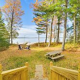Dock & Fire Pit: Lakefront Cottage in Gould City!