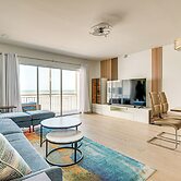 Steps to Ocean: Satellite Beach Condo w/ Balcony