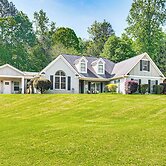 Outdoor Entertainment Area: Sharpsburg Home!