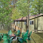 2-Bedroom cabin Hot tub Fireplace PS5