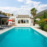 Villa Nora in El Poble Nou de Benitatxell