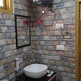 Tirthan Villa Resort