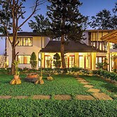 Azura Villa by Stayjadegardenhome Theatreluxury