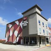 Best Western Plus Pearland/Houston Medical Center Hotel