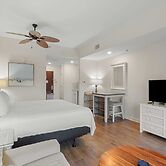 Resort Condo Steps to Beach Pool, Hot Tub, Tennis, Golf Sandestin, Mir