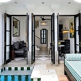 Villa Martini Beachside 6