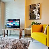 Uptown Parksuites Tower Two
