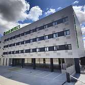 B&B HOTEL Sevilla Bormujos