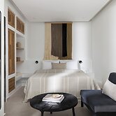 Solmar Suites