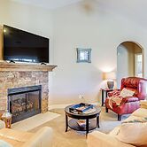 Stay at Jos Taylor Retreat: 9 Mi to Greenville!