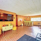 Mid-century 1950s Retreat w/ Carport in Monett!