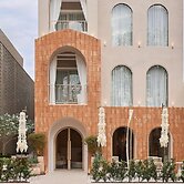 PE-LA Thapae Boutique Hotel