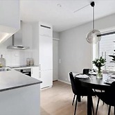 Wonderfully Located, 2bedroom, Balcony