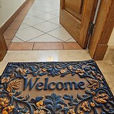 Country View Apartment