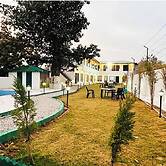 Hotel Jungle Castle Resort Corbett