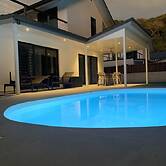 Bora - Tahaana Piti Pool