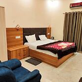 Hotel Vrindavan Palace Ayodhya