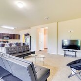 < 20 Mi to Dtwn Austin: Home in Quiet Neighborhood