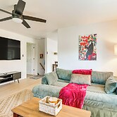 3 Mi to Dtwn: Quiet Youngstown Apt w/ Deck!
