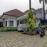 Hotel O Bandung near Stadion Siliwangi formerly The Ethnic Hotel Bandu
