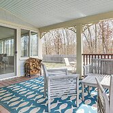 4 Mi to Inkwell Beach: Home in Oak Bluffs!