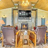 Outdoor Entertainment Area: Fountain Family Home!