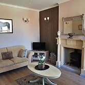 Cottage in UK With Garden & Tennis Court