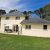 Holiday Home in Hanvec Near Bay of Brest