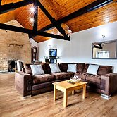 Bungalow in Mainsforth With Games Room