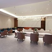 Crystal Hotel Qingdao Shilaoren Beach Guoxin Sports Center
