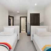 Luxury 3 Bedroom Condo in the Heart of Beaver Creek Village With Heate