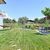 Aigli Garden Retreat, Cozy Escape Close to the Sea