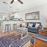 Just North of Downtown Fenced Yard BBQ Patio