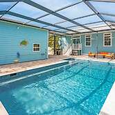 Heated Pool Beach Patio Lounge Near Downtown