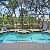 Pool Hot Tub Dock Walk to Beach Beach Gear