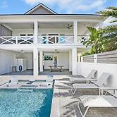 Your Summer Haven Pool Games Near Beach