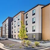 LivAway Suites Seattle-Renton
