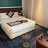 A1 Royal hotel Riverside