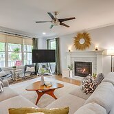 1 Mi to Dtwn: Upscale Retreat in Durham!