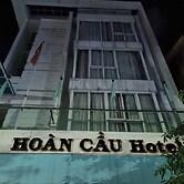 Hoan Cau Hotel