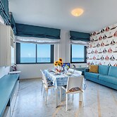 Front Beach Magic Sea - 20m From The Sea