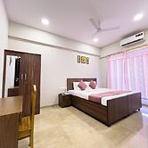 Pinaki Comfort Stay Vile Parle