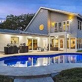 Sarasota Waterfront Pool Home With Dock