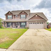 10 Mi to Gulfport Beaches: Family Home w/ Patio