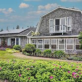 Bay Views & Fire Pit: Peaceful Steuben Getaway!