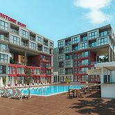 Laristone Suite Spa Hotel