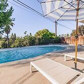 @ Marbella Lane - Cozy Modern Home w/ Relaxing Design & Pool